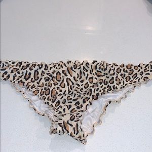 cheetah print low-mid rise bathing suit bottoms